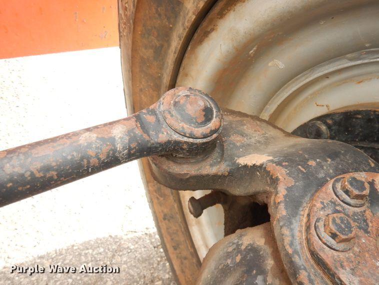 image for item DH8852 2005 JLG G943A  telehandler