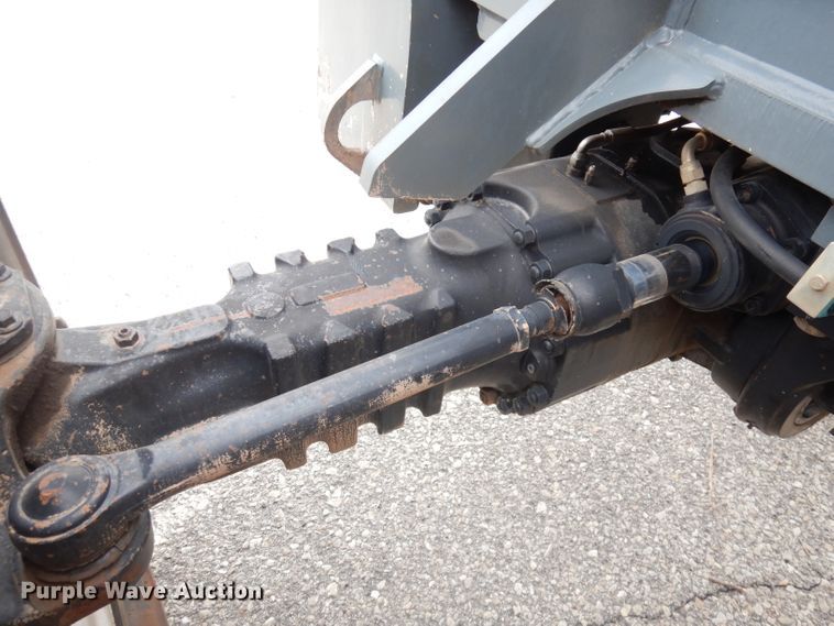 image for item DH8852 2005 JLG G943A  telehandler