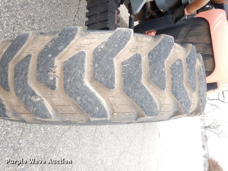 image for item DH8852 2005 JLG G943A  telehandler