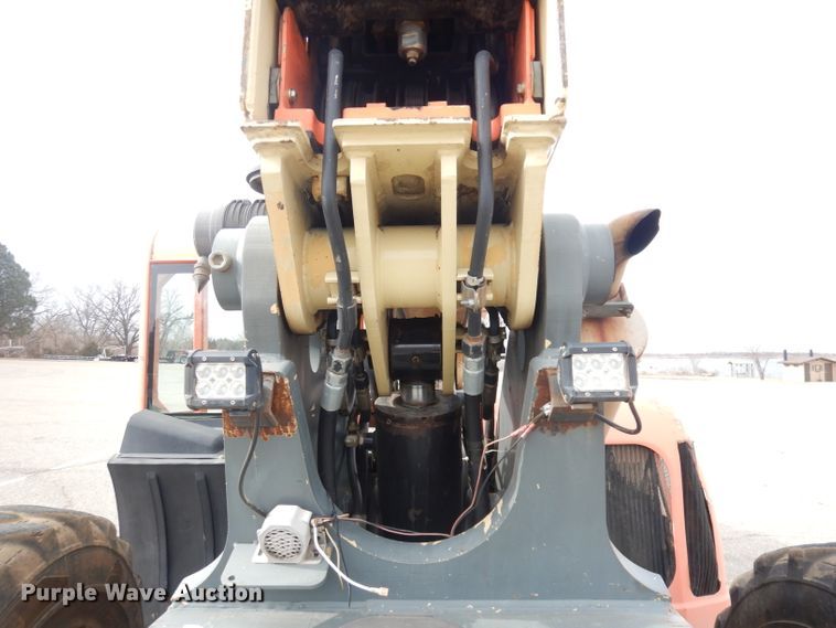 image for item DH8852 2005 JLG G943A  telehandler