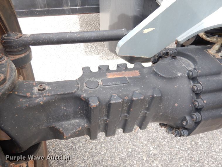 image for item DH8852 2005 JLG G943A  telehandler
