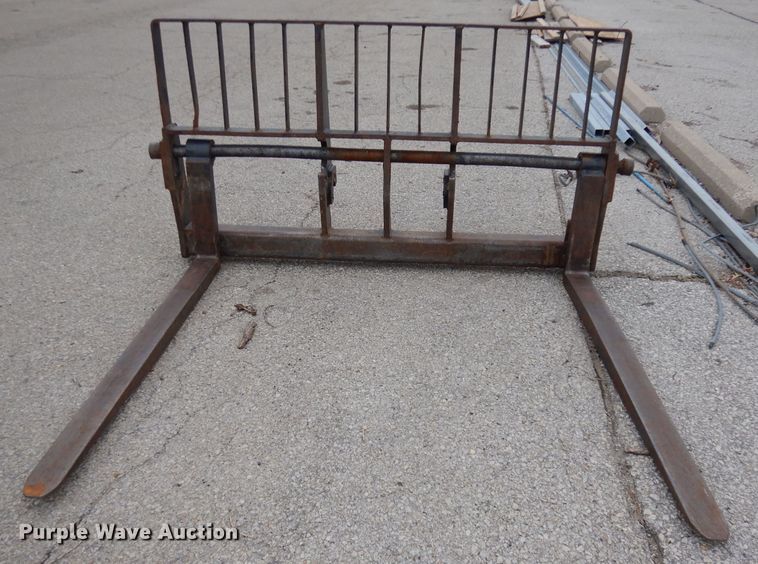 image for item DH8852 2005 JLG G943A  telehandler