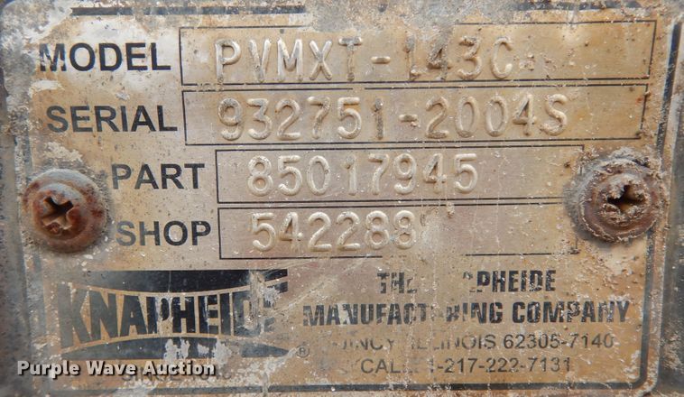 image for item DI8606 2005 GMC C4500  flatbed truck