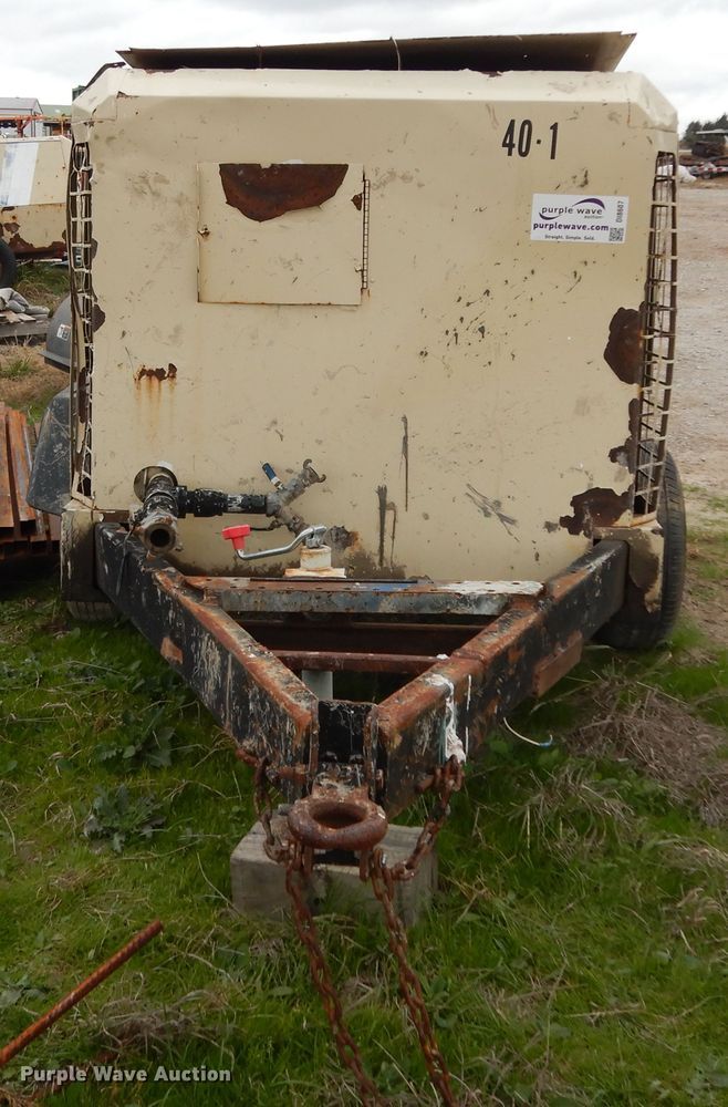 image for item DI8607 1998 Ingersoll Rand P375WCU  air compressor