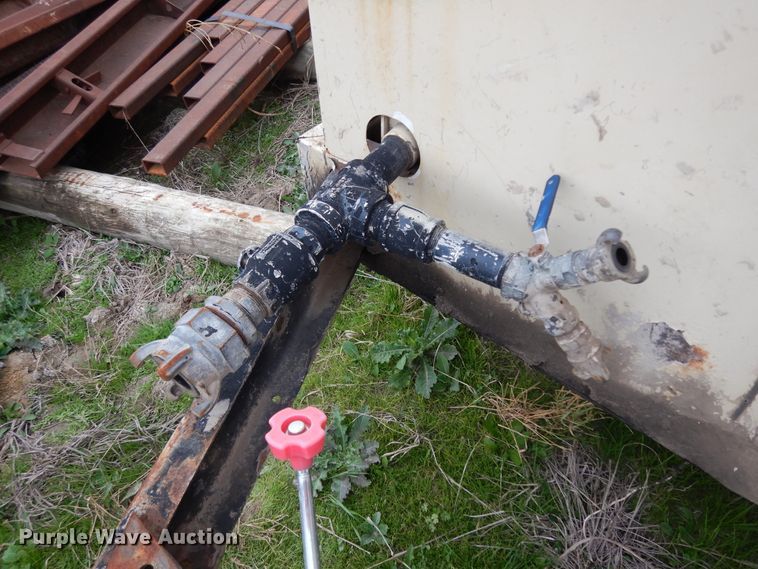 image for item DI8607 1998 Ingersoll Rand P375WCU  air compressor