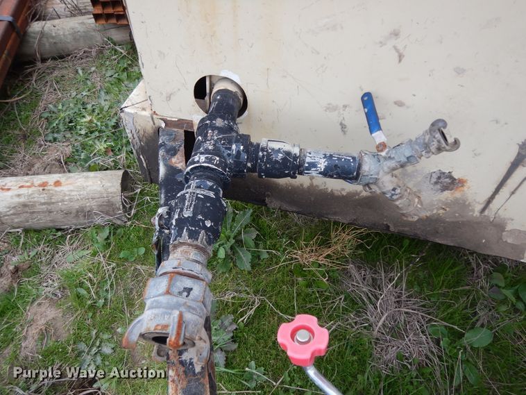 image for item DI8607 1998 Ingersoll Rand P375WCU  air compressor