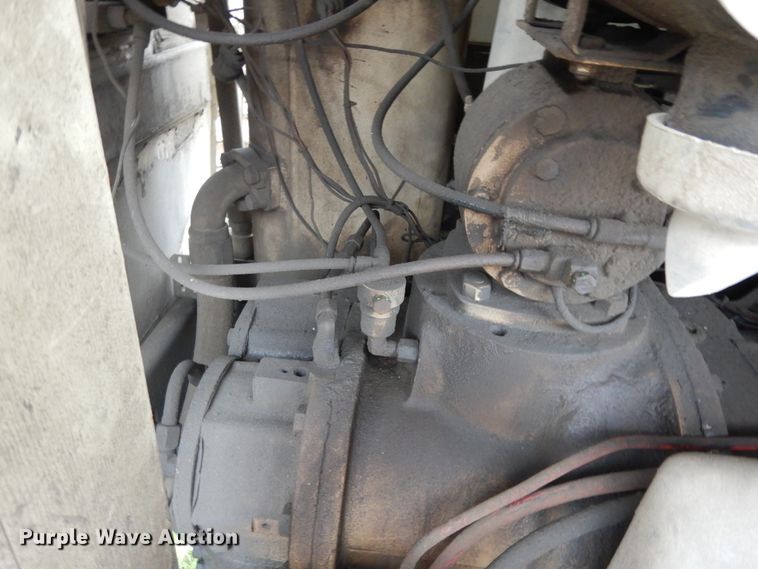 image for item DI8607 1998 Ingersoll Rand P375WCU  air compressor