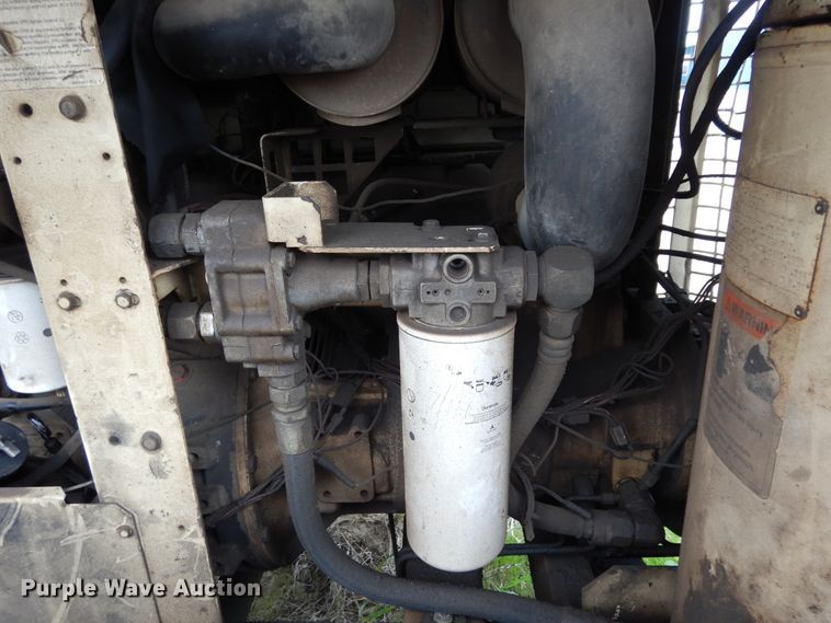 image for item DI8607 1998 Ingersoll Rand P375WCU  air compressor