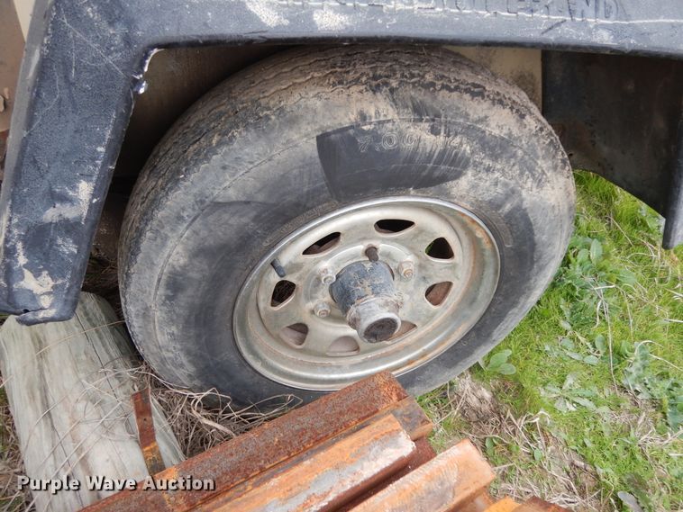 image for item DI8607 1998 Ingersoll Rand P375WCU  air compressor