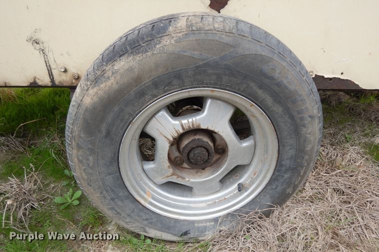 image for item DI8607 1998 Ingersoll Rand P375WCU  air compressor