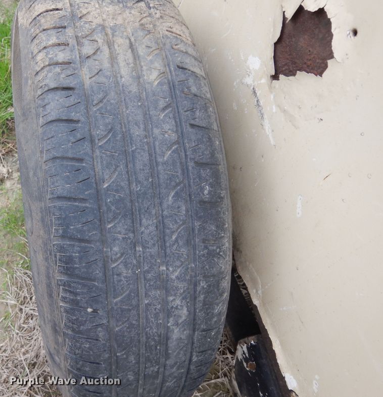 image for item DI8607 1998 Ingersoll Rand P375WCU  air compressor