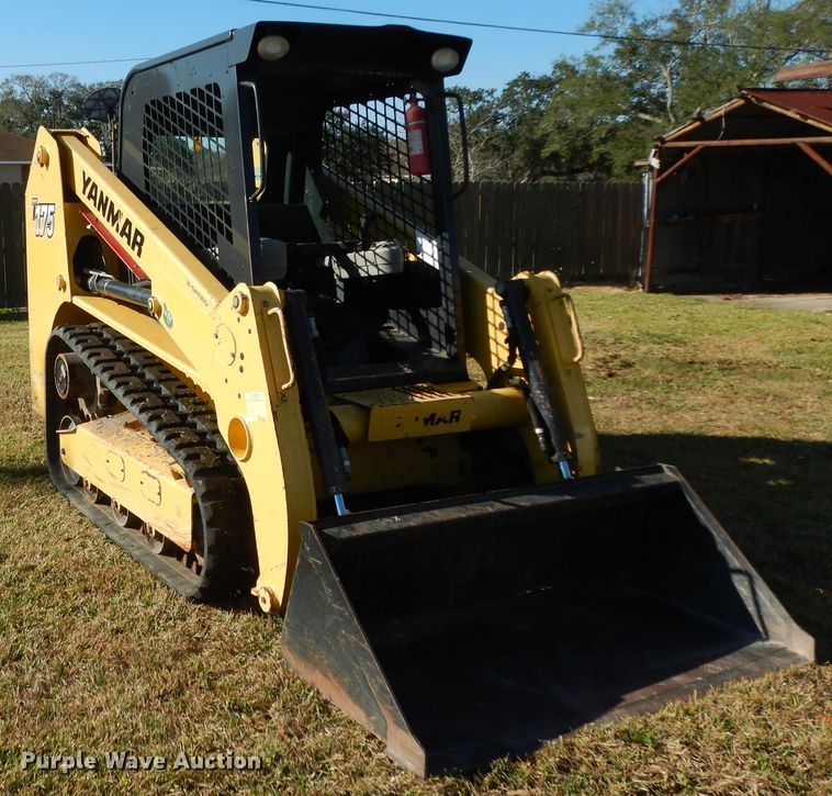 image for item DI8635 2017 Yanmar T175-1  tracked skid steer loader