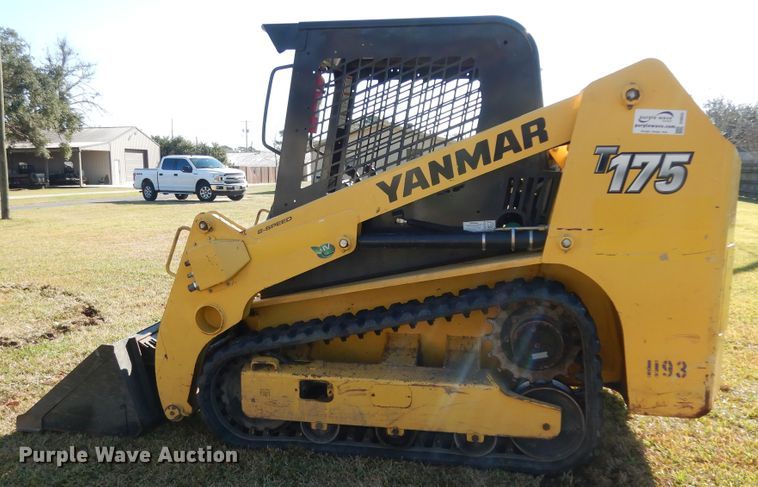 image for item DI8635 2017 Yanmar T175-1  tracked skid steer loader
