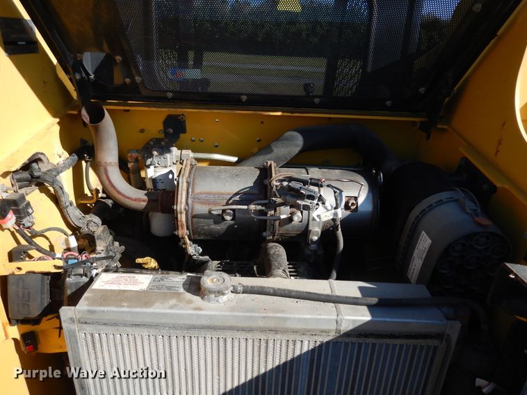 image for item DI8635 2017 Yanmar T175-1  tracked skid steer loader