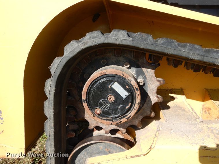 image for item DI8635 2017 Yanmar T175-1  tracked skid steer loader