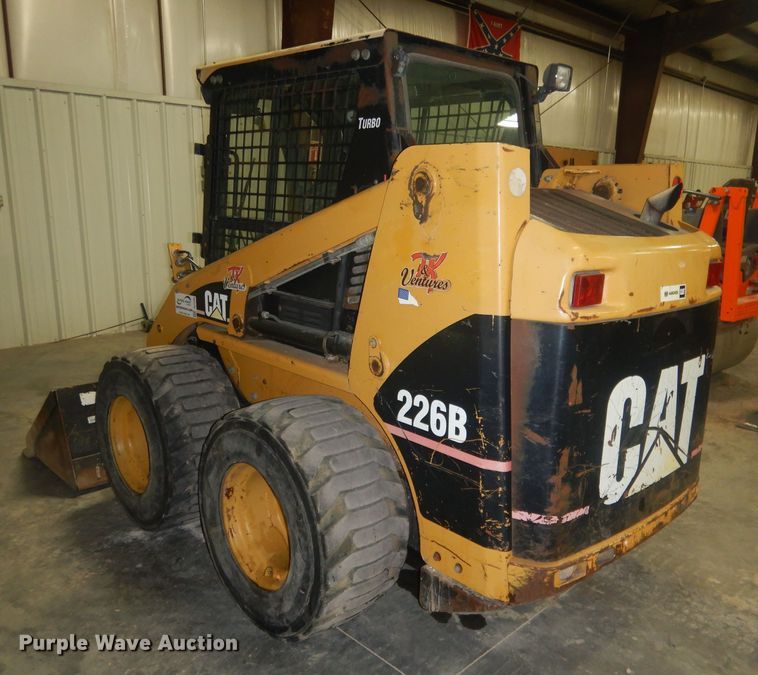image for item DJ1250 2005 Caterpillar 226B  skid steer loader