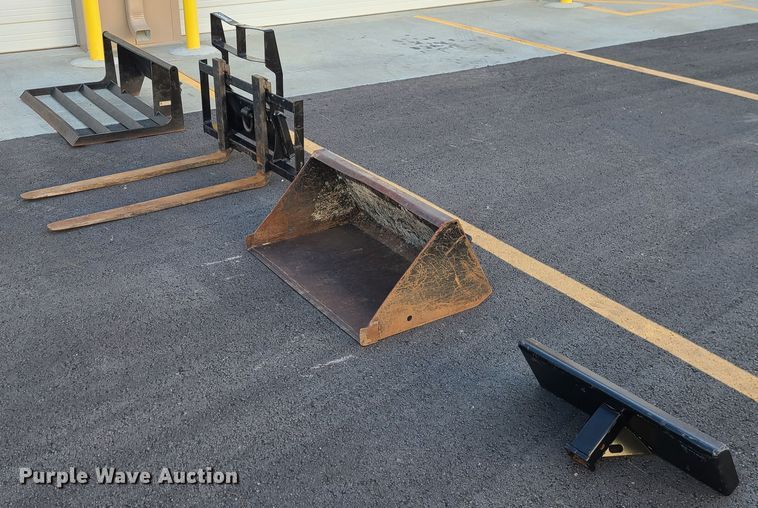 image for item DJ1690 Toro Dingo  compact utility loader