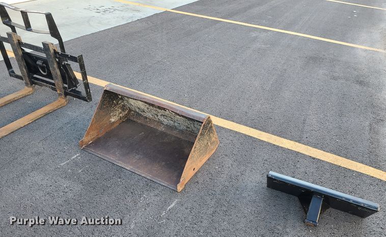 image for item DJ1690 Toro Dingo  compact utility loader