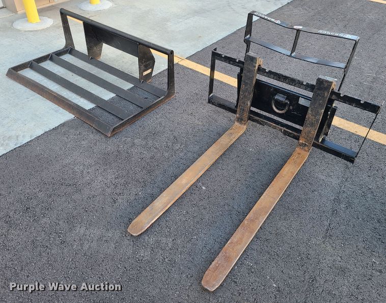 image for item DJ1690 Toro Dingo  compact utility loader