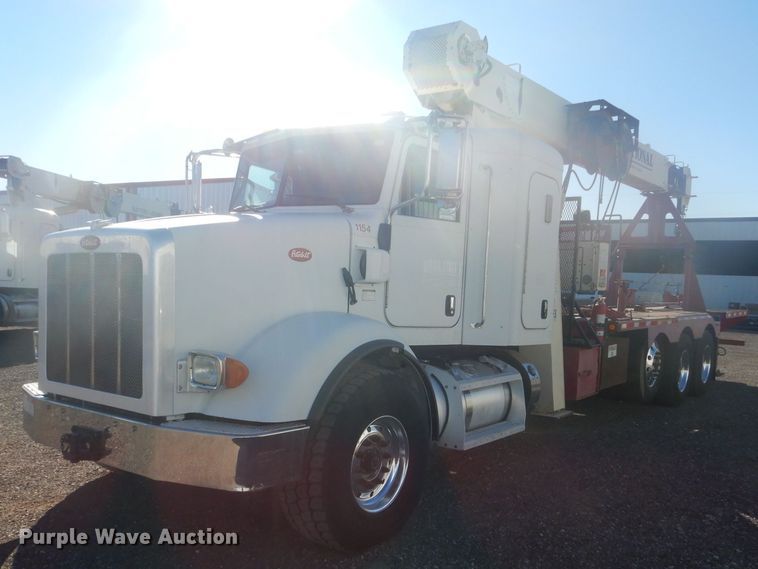 image for item DJ8925 2012 Peterbilt 365  crane truck