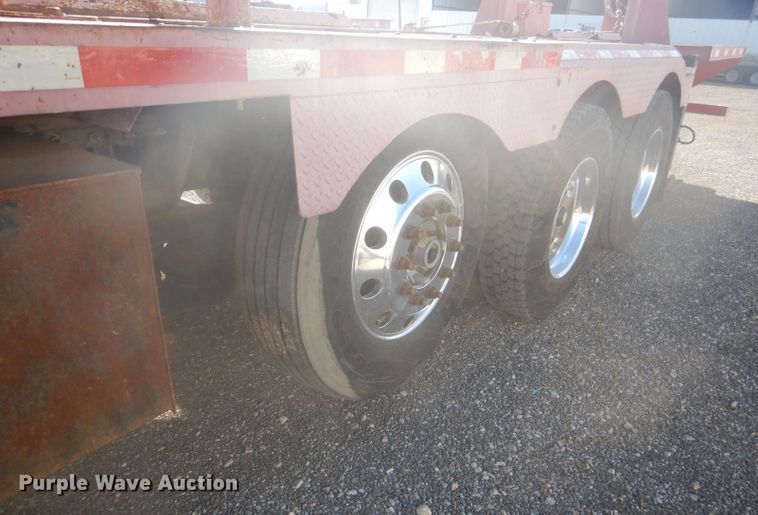 image for item DJ8925 2012 Peterbilt 365  crane truck