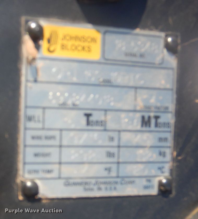 image for item DJ8925 2012 Peterbilt 365  crane truck