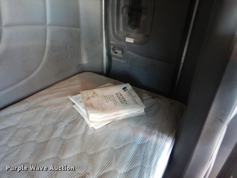 image for item DJ8925 2012 Peterbilt 365  crane truck