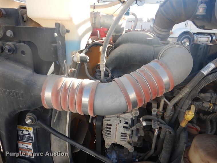 image for item DJ8925 2012 Peterbilt 365  crane truck