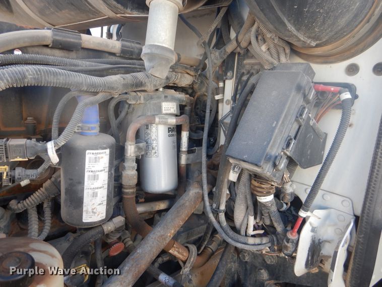 image for item DJ8925 2012 Peterbilt 365  crane truck