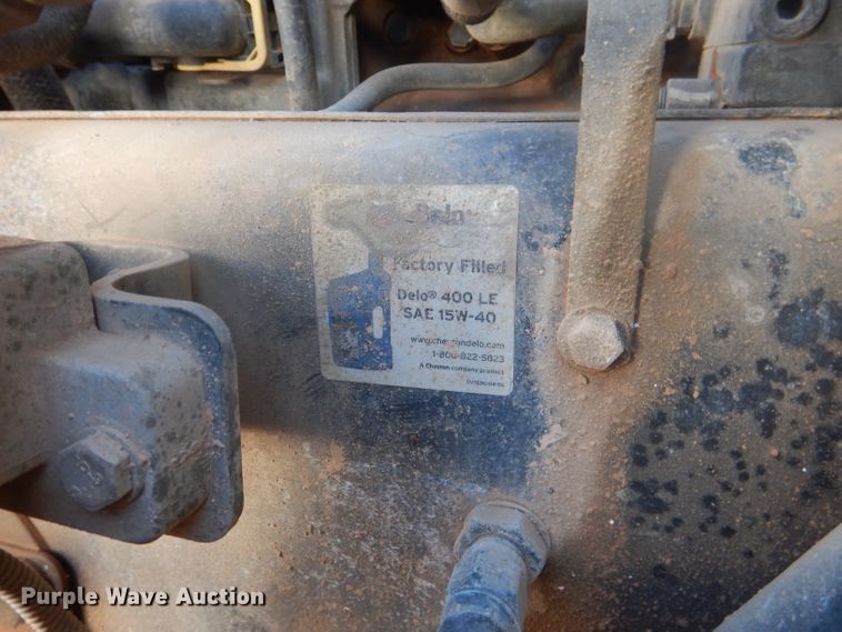 image for item DJ8925 2012 Peterbilt 365  crane truck