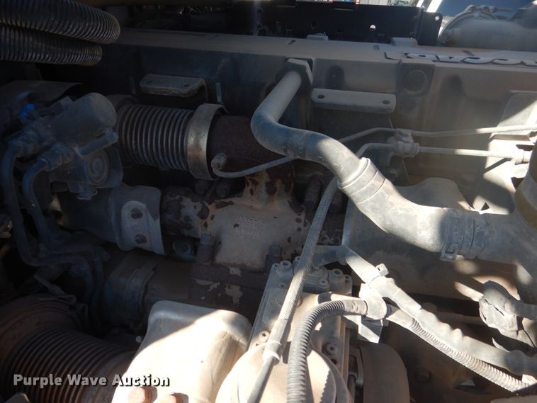 image for item DJ8925 2012 Peterbilt 365  crane truck