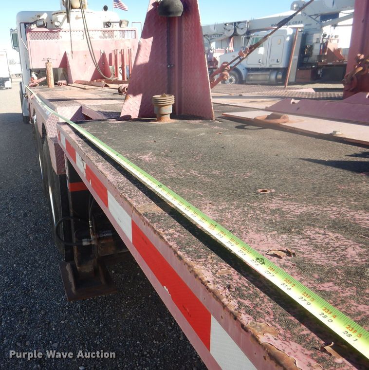 image for item DJ8925 2012 Peterbilt 365  crane truck