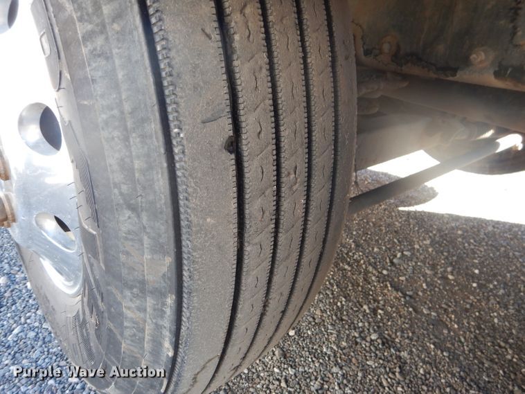 image for item DJ8925 2012 Peterbilt 365  crane truck