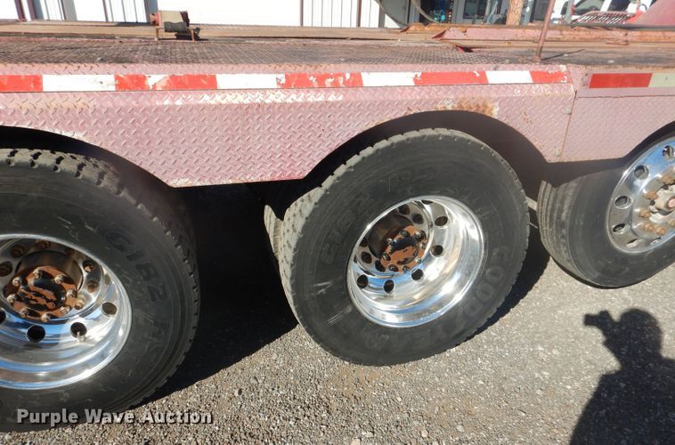 image for item DJ8925 2012 Peterbilt 365  crane truck