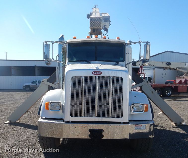 image for item DJ8926 2014 Peterbilt 365  crane truck