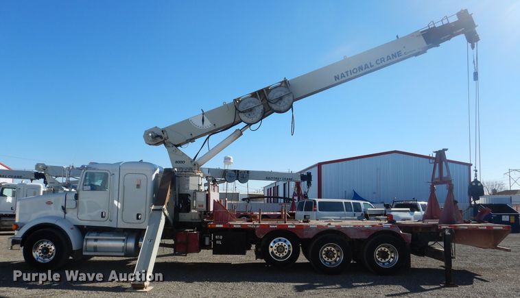 image for item DJ8926 2014 Peterbilt 365  crane truck
