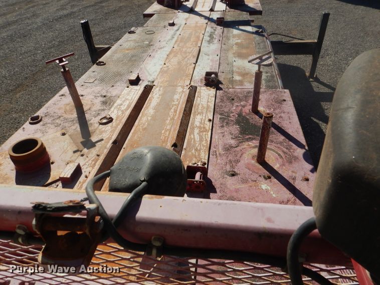 image for item DJ8926 2014 Peterbilt 365  crane truck