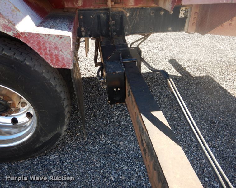 image for item DJ8926 2014 Peterbilt 365  crane truck