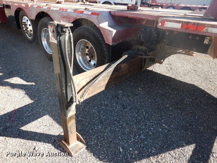 image for item DJ8926 2014 Peterbilt 365  crane truck