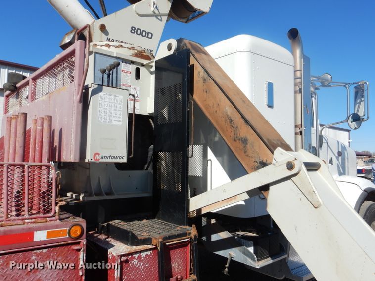 image for item DJ8926 2014 Peterbilt 365  crane truck