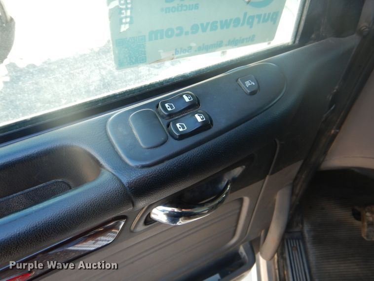 image for item DJ8926 2014 Peterbilt 365  crane truck