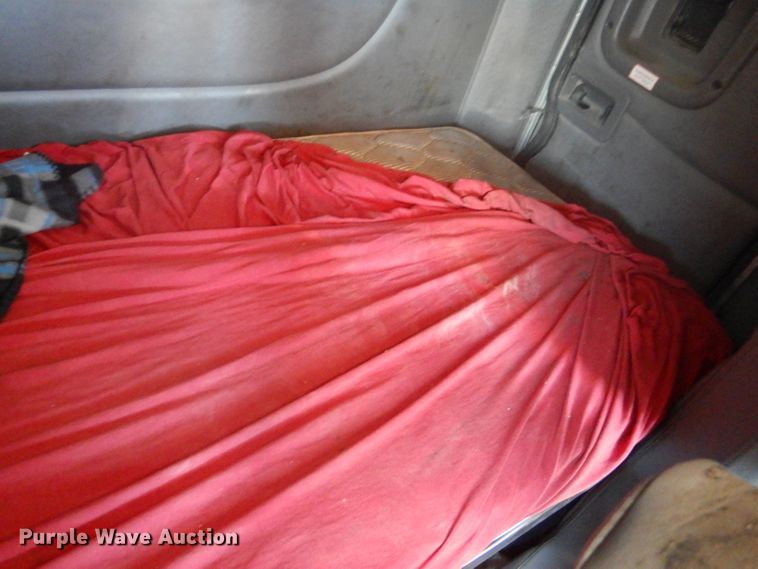 image for item DJ8926 2014 Peterbilt 365  crane truck