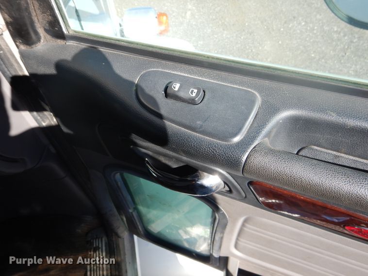 image for item DJ8926 2014 Peterbilt 365  crane truck