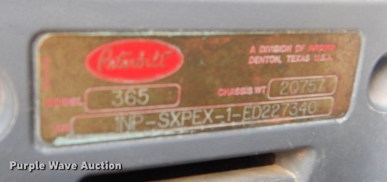 image for item DJ8926 2014 Peterbilt 365  crane truck