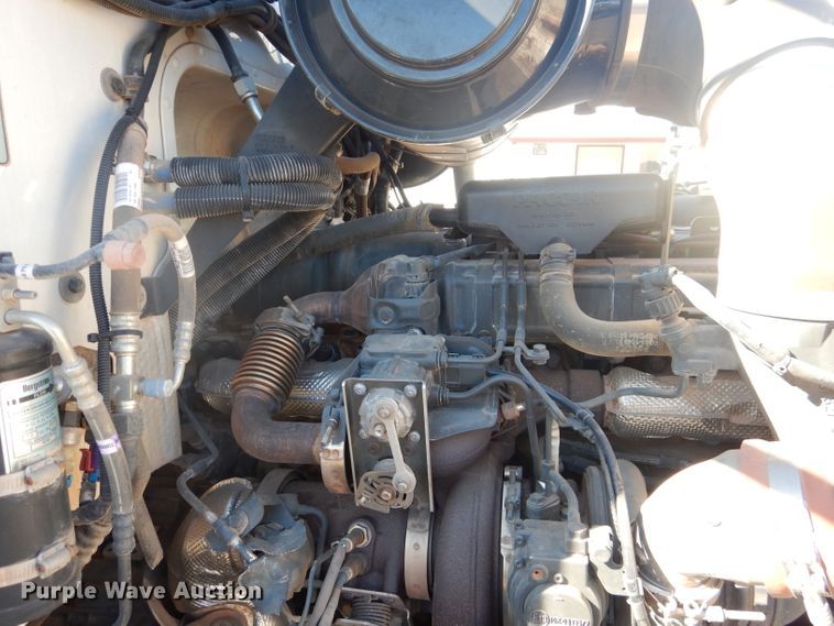 image for item DJ8926 2014 Peterbilt 365  crane truck