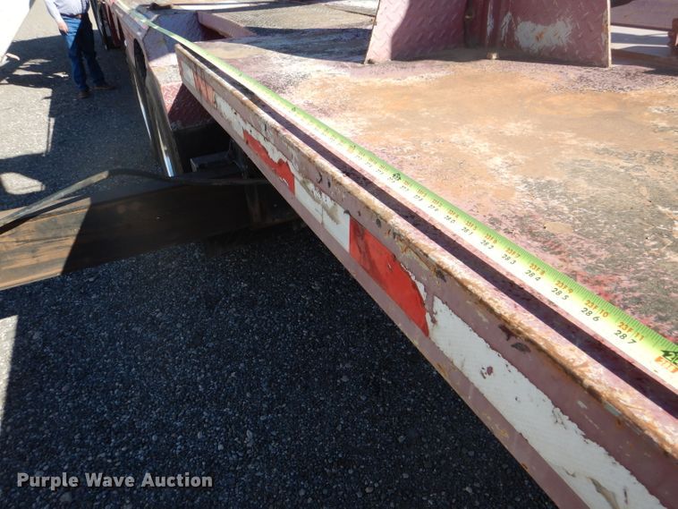 image for item DJ8926 2014 Peterbilt 365  crane truck