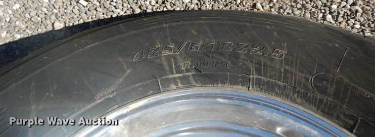 image for item DJ8926 2014 Peterbilt 365  crane truck