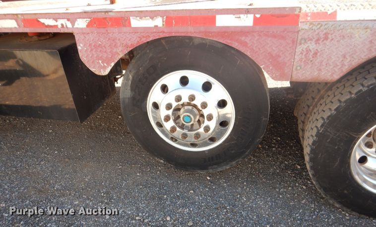 image for item DJ8926 2014 Peterbilt 365  crane truck