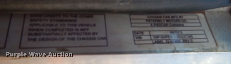 image for item DJ8926 2014 Peterbilt 365  crane truck