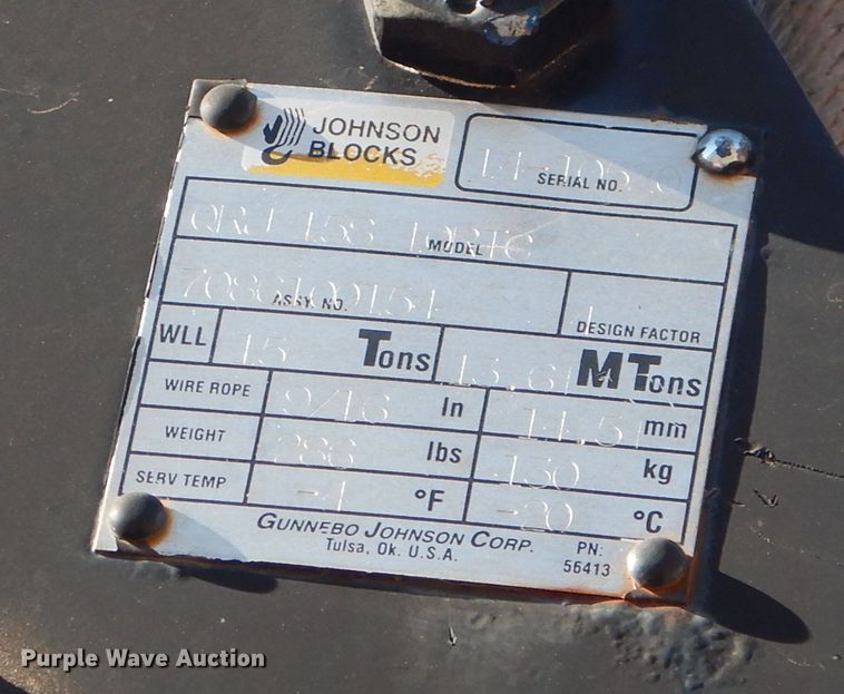 image for item DJ8927 2015 Peterbilt 365  crane truck